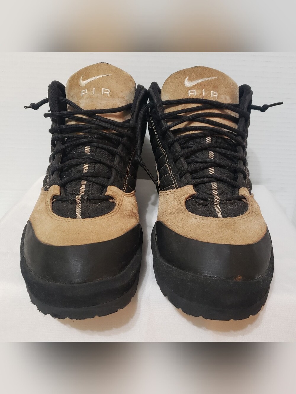 Vintage Nike ACG Air Trail Brown Suede Hiking Boots with Black Accents Size 10